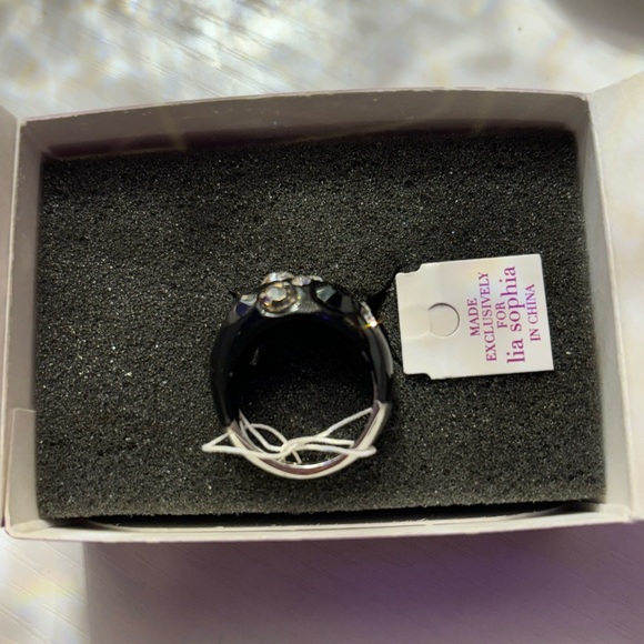 Lia Sophia Sterling Silver Black CZ Stone Ring - Picture 2 of 2